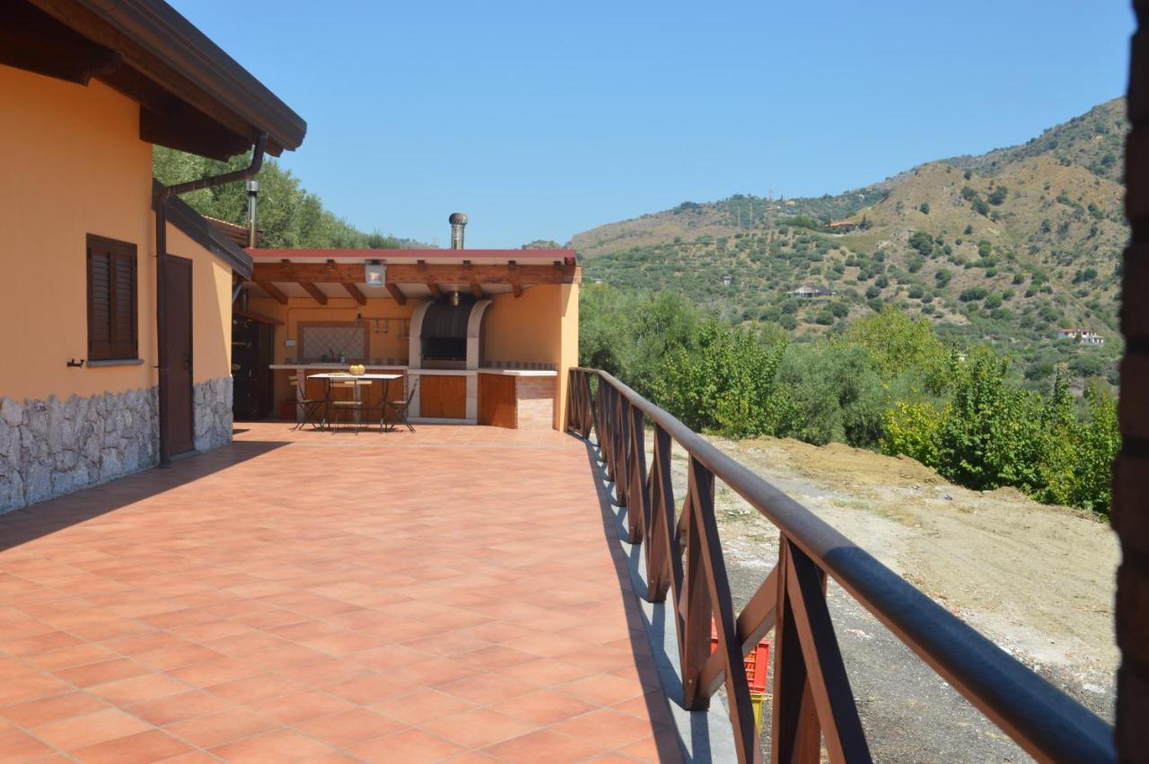Villa Da Campo Giardini Naxos Eksteriør bilde