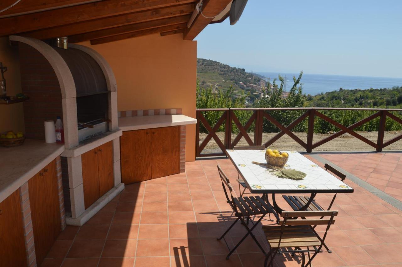 Villa Da Campo Giardini Naxos Eksteriør bilde